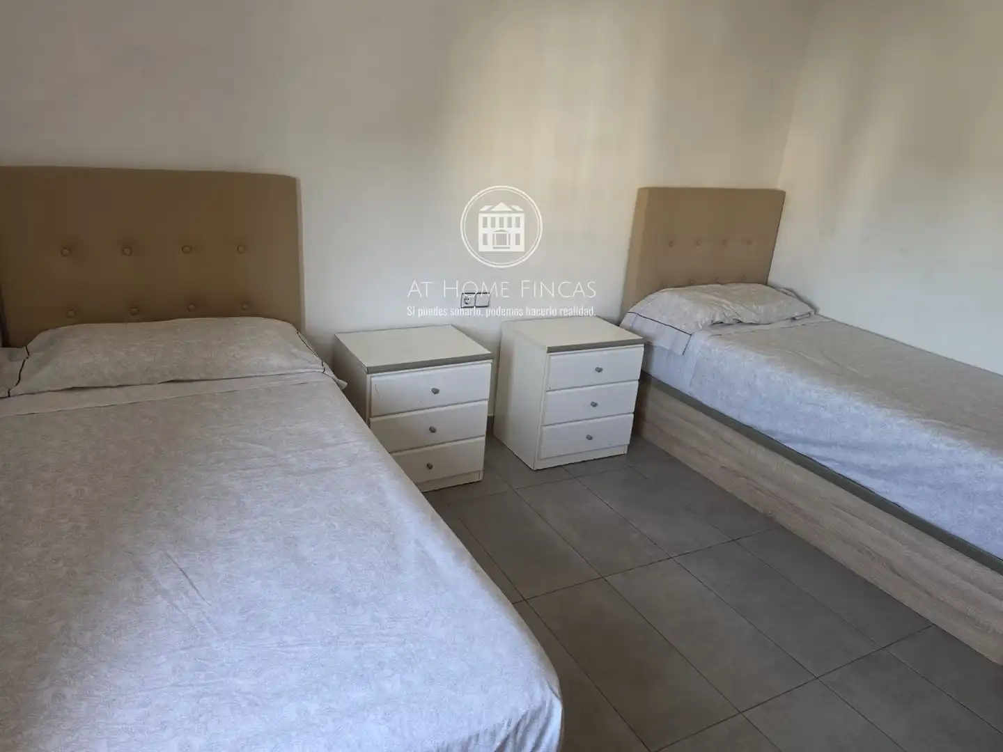 Bedroom of Flat for sale in Roda de Berà  with Terrace, Swimming Pool and Community pool