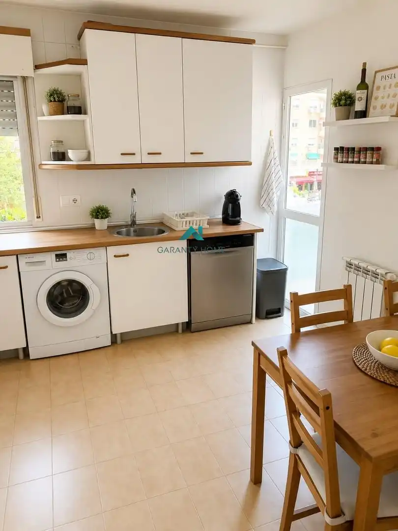 Cocina de Piso de alquiler en Madrid con Amueblado