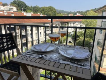 Wohnung mit Balkon zum Verkauf in Kale Nagusia