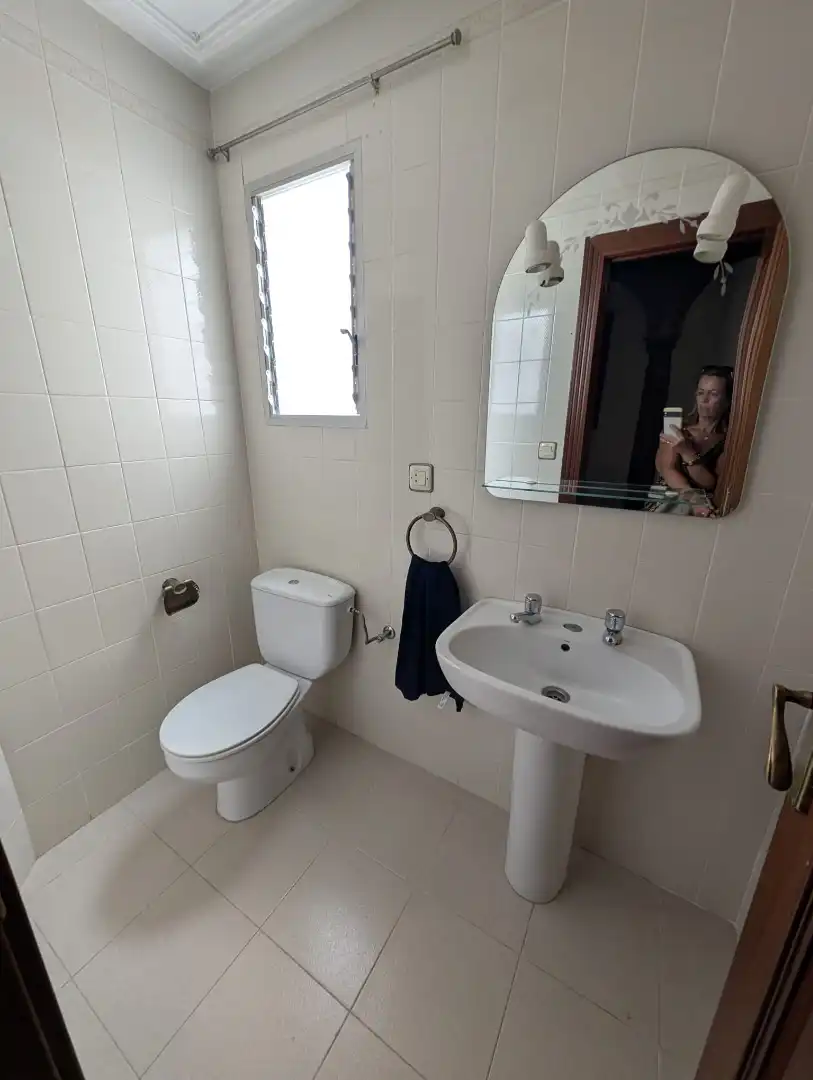 Baño de Piso en venta en Lucena con Aire acondicionado y Balcón