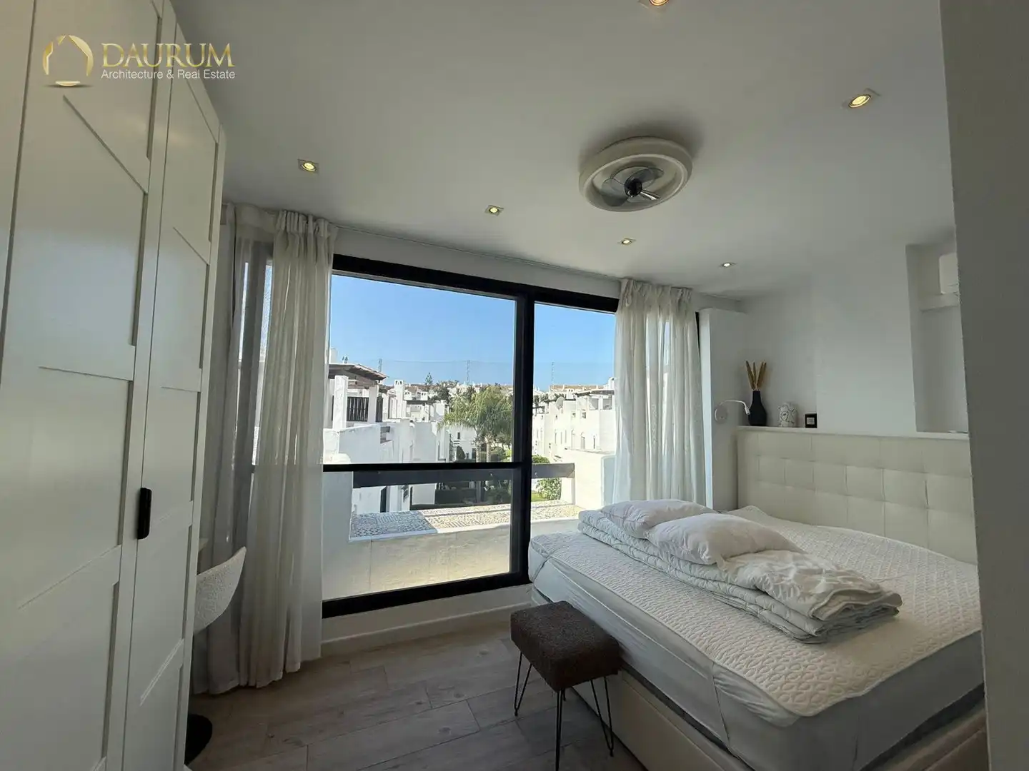 Terrassa de Casa adosada en venda en Marbella amb Aire condicionat, Calefacció i Parquet