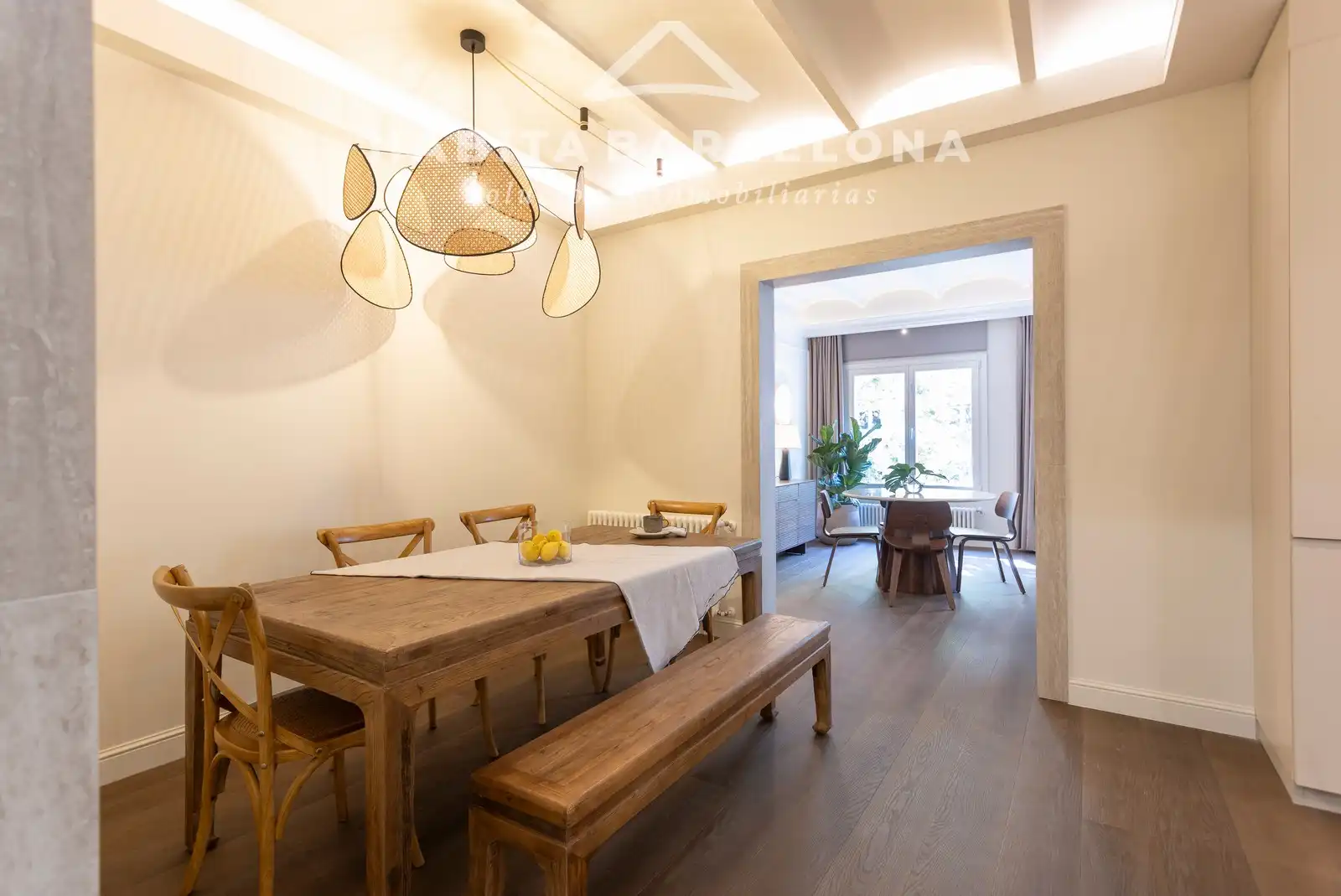 Comedor de Piso de alquiler en Barcelona con Aire acondicionado, Calefacción y Parquet