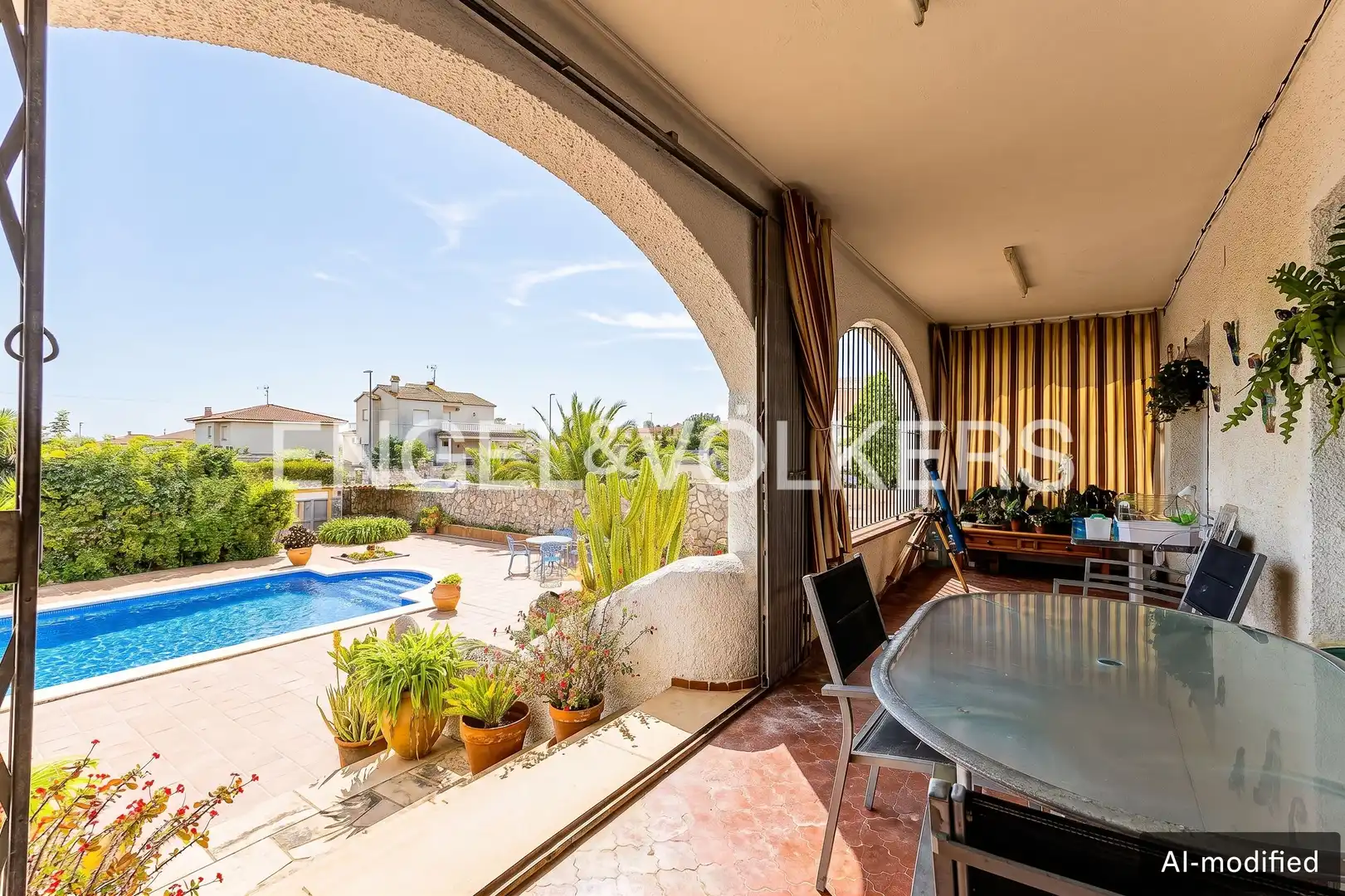 Terrassa de Casa o xalet en venda en Cubelles amb Aire condicionat, Calefacció i Jardí privat