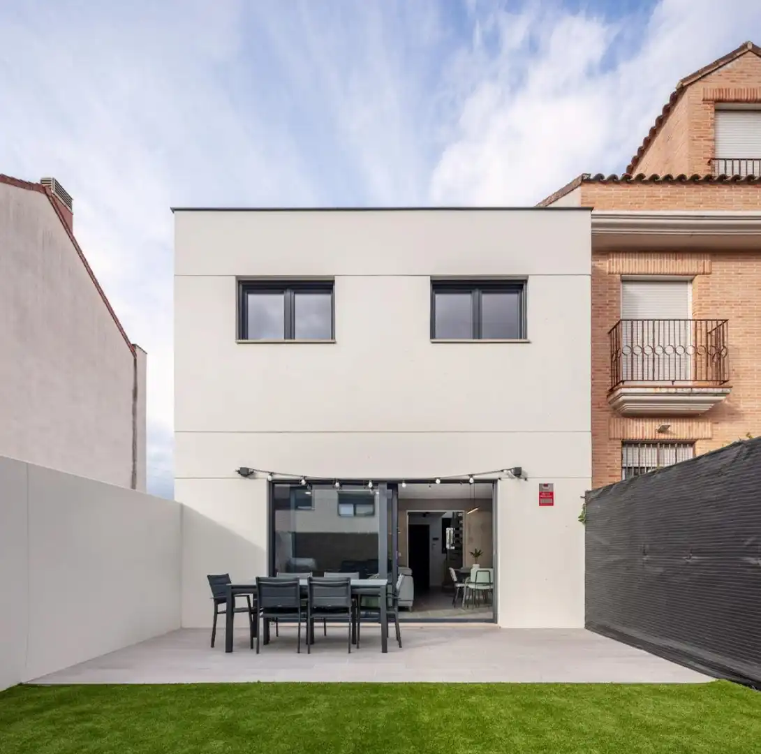Exterior view of Detached homes for sale in Flaçà  with Air Conditioner and Private garden