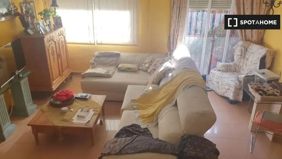 Room in Cabo de las Huertas