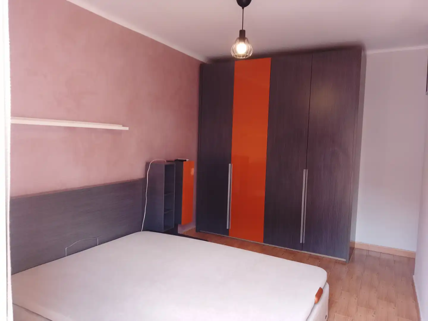 Schlafzimmer von Dachboden zum Verkauf in L'Hospitalet de Llobregat mit Klimaanlage, Heizung und Terrasse