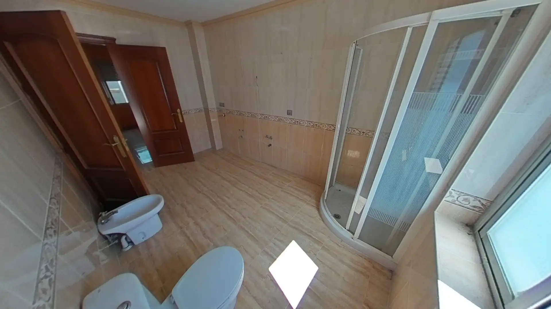Baño de Casa adosada en venta en Marmolejo, Jaén
