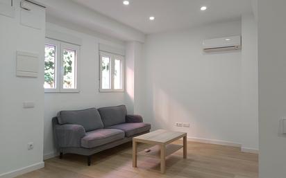 Living room of Planta baja to rent in Alaquàs  with Air Conditioner