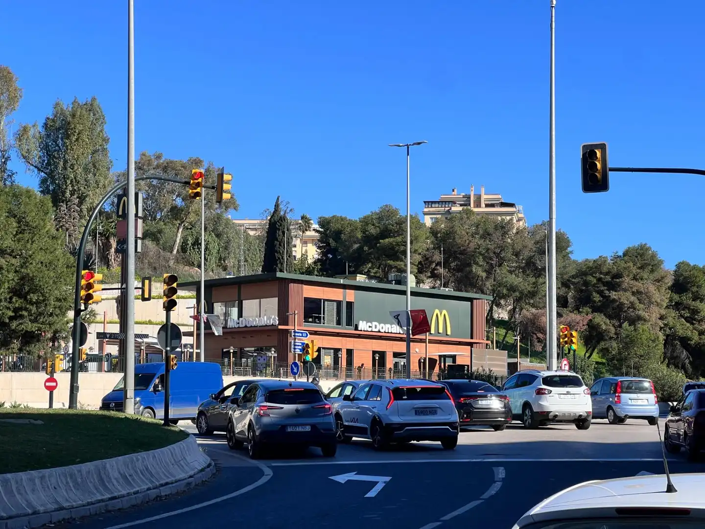 Vista exterior de Estudi en venda en Málaga amb Calefacció, Terrassa i Traster