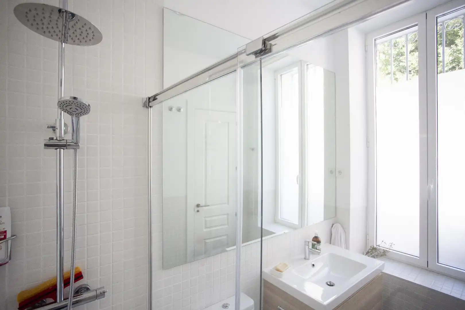 Bathroom of Flat for sale in San Lorenzo de El Escorial