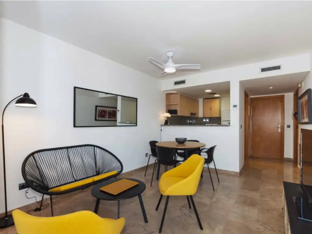 Living room of Attic for sale in Roses  with Air Conditioner, Heating and Furnished