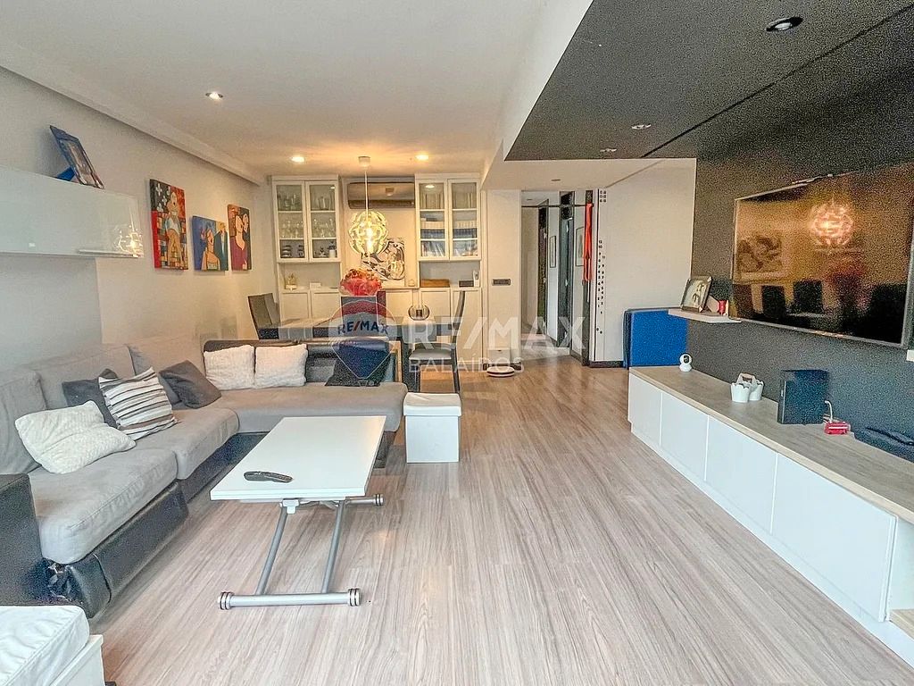 Sala d'estar de Pis en venda en Vigo  amb Calefacció i Traster