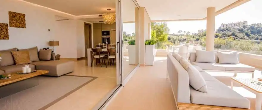 Terrassa de Apartament de lloguer en Benahavís amb Aire condicionat, Calefacció i Jardí privat