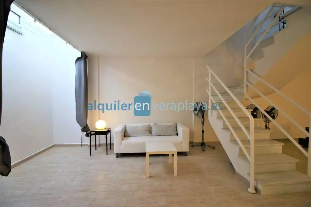 Sala d'estar de Casa o xalet de lloguer en Vera amb Aire condicionat i Terrassa