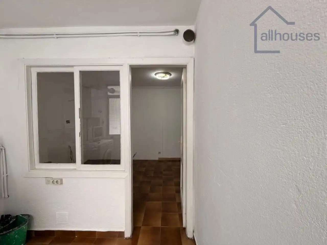 Piso en venta en Vigo  con Calefacción, Parquet y Terraza