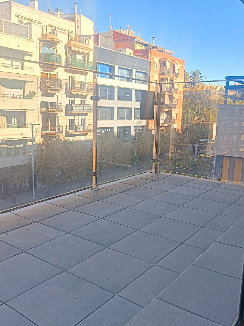 Terrace of Flat for sale in Santa Coloma de Gramenet  with Air Conditioner, Heating and Parquet flooring