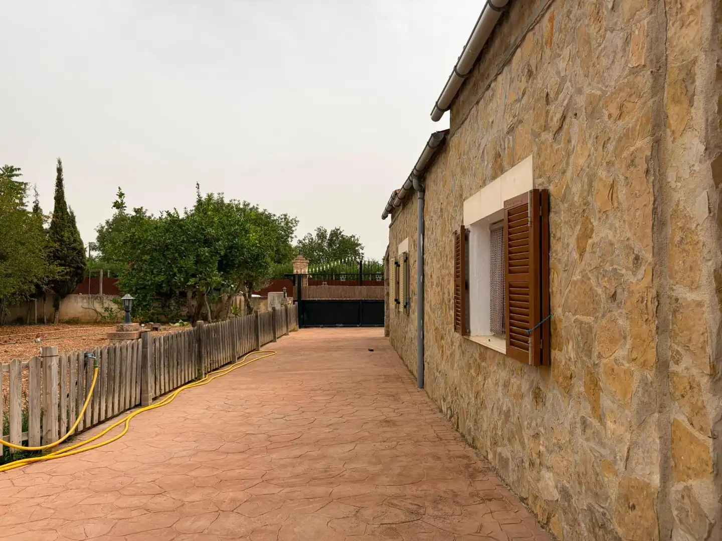 Vista exterior de Finca rústica en venta en Consell con Aire acondicionado, Jardín privado y Terraza