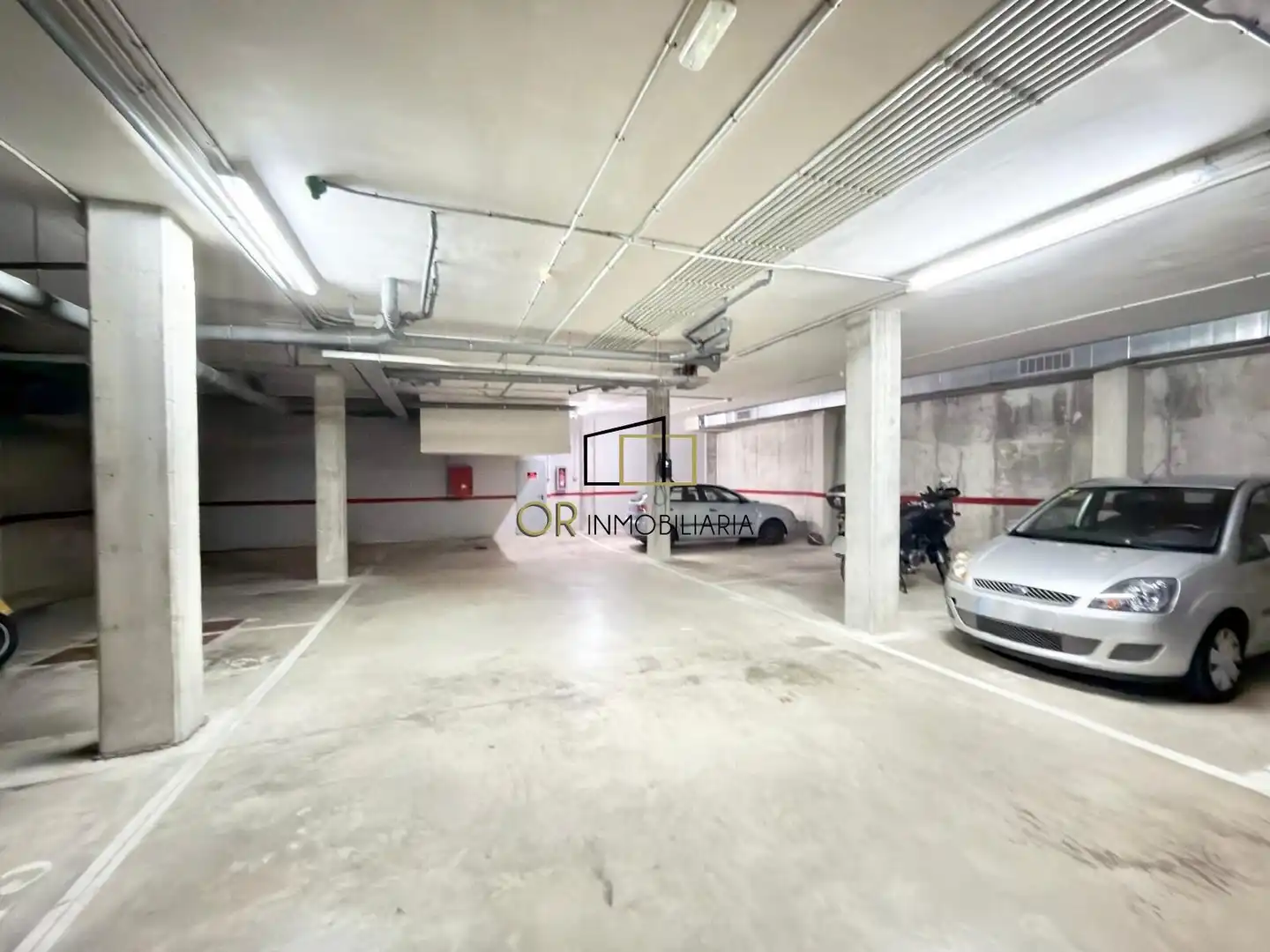 Parking de Piso en venta en La Granada con Calefacción, Terraza y Trastero