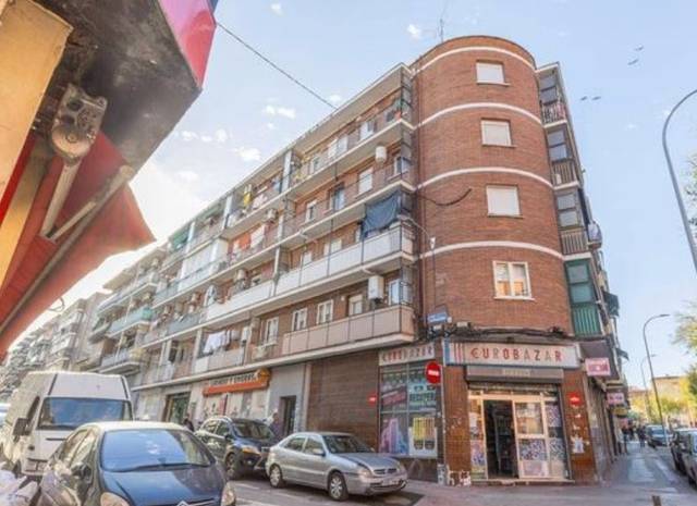 Piso en Venta en Calle de Salvador Alonso, 2 en San Isidro