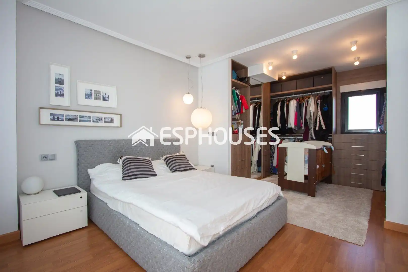Ático con terraza en venta en Puerto Deportivo, imagen 11