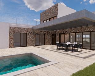 Terrace of House or chalet for sale in Layos  with Air Conditioner, Heating and Oven