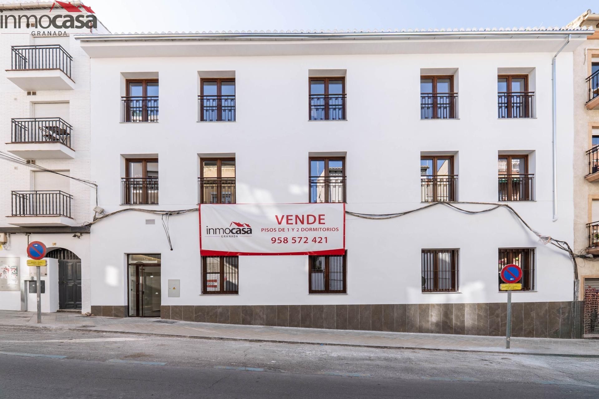 Vista exterior de Pis en venda en  Granada Capital amb Aire condicionat, Calefacció i Terrassa