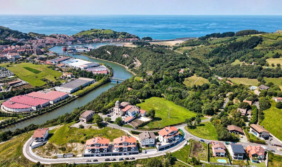 Vista exterior de Residencial en venda en Zumaia