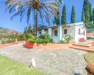 Jardí de Finca rústica de lloguer en Frigiliana amb Aire condicionat, Terrassa i Piscina