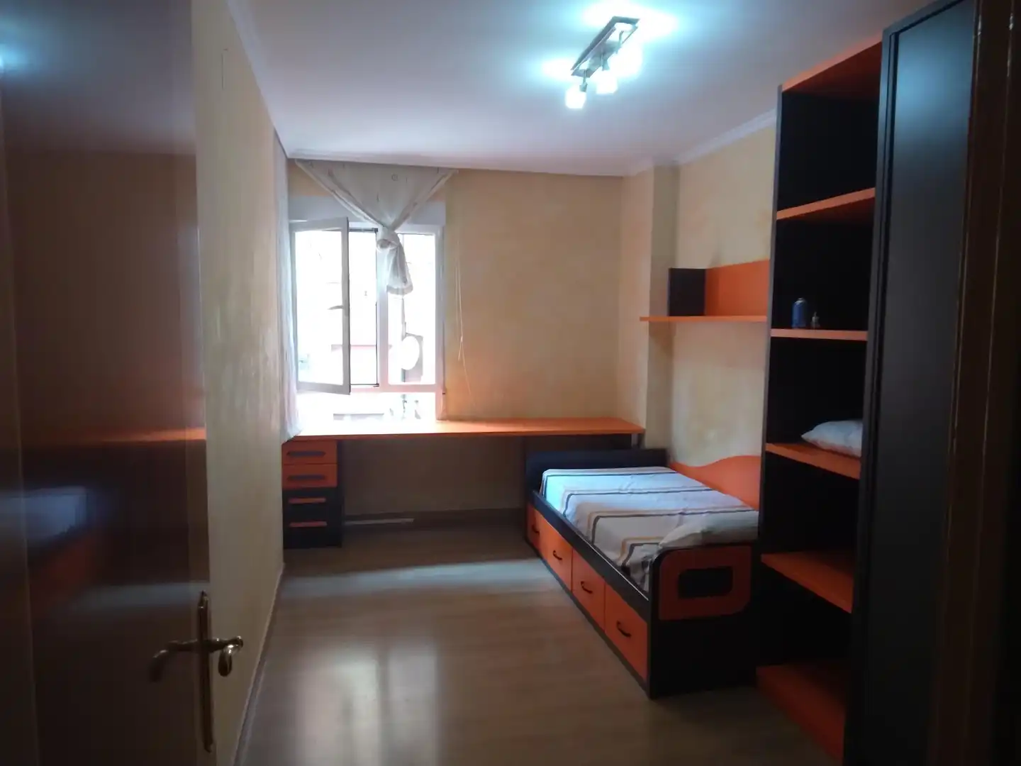 Habitación de Apartamento en venta en Soria Capital  con Aire acondicionado, Calefacción y Balcón