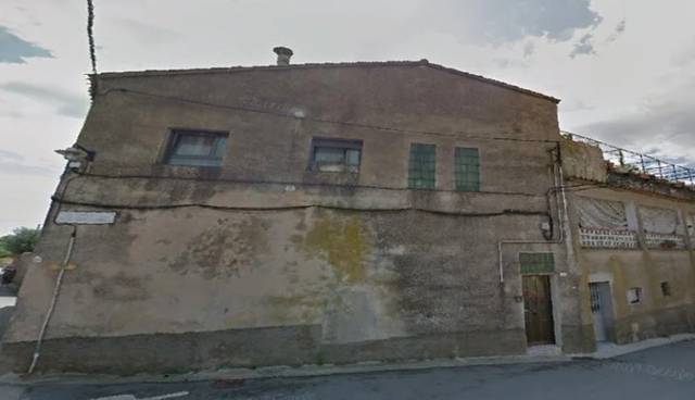 Casa-chalet en Venta en Carrer de les Escoles, 12 en Vilanant