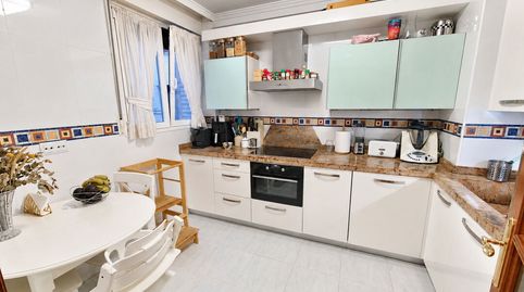 Foto 2 de Piso en venta en Capitán Mendizabal - La Sardinera, Santurtzi