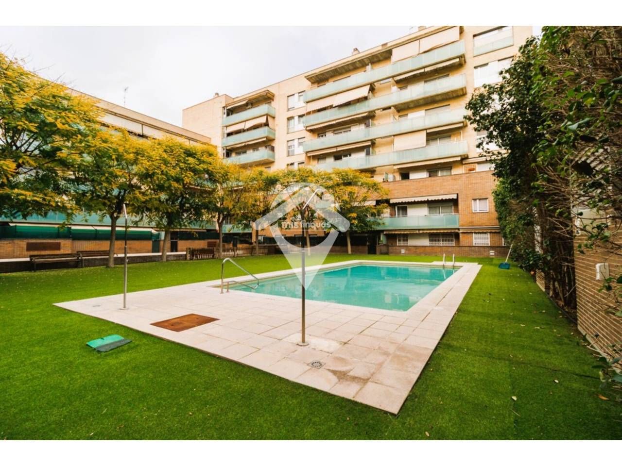 Vista exterior de Pis en venda en Sabadell amb Calefacció, Terrassa i Traster