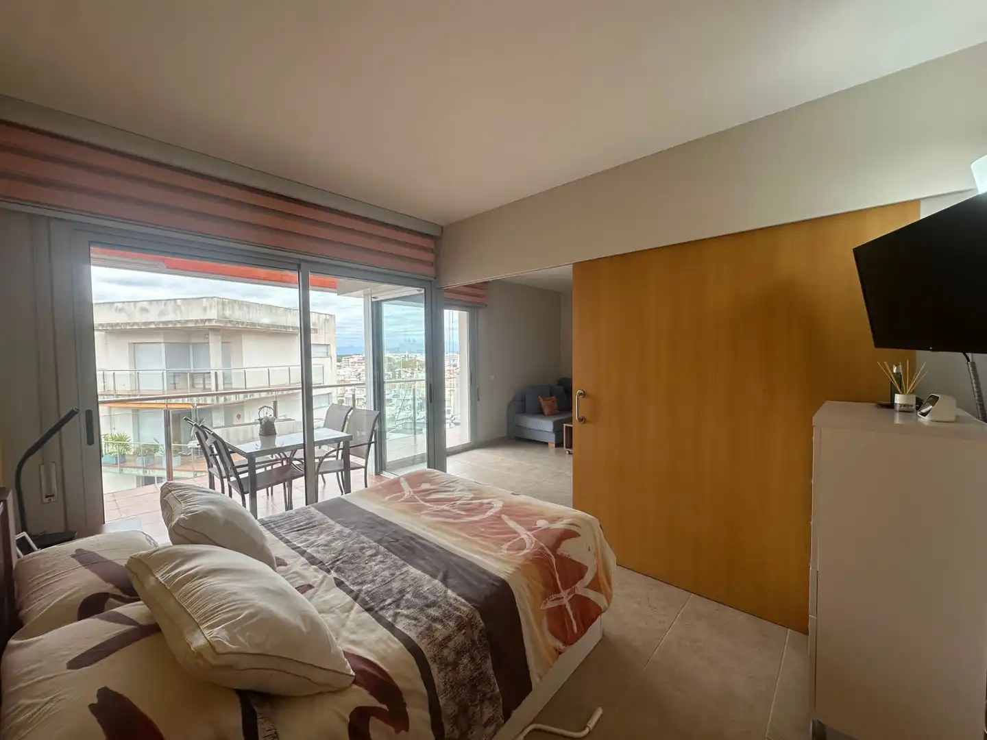 Habitación de Apartamento en venta en Roses con Aire acondicionado, Calefacción y Terraza