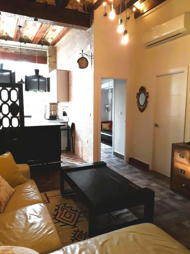 Bedroom of Flat for rent in Valencia  with Air Conditioner, Heating and Furnished