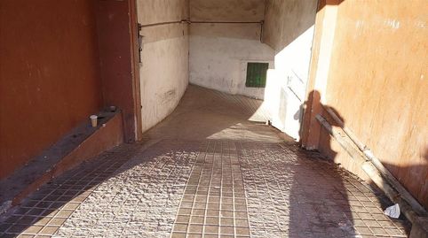 Plaza de párquing cerrada en La Farga  Banyoles, imatge 2