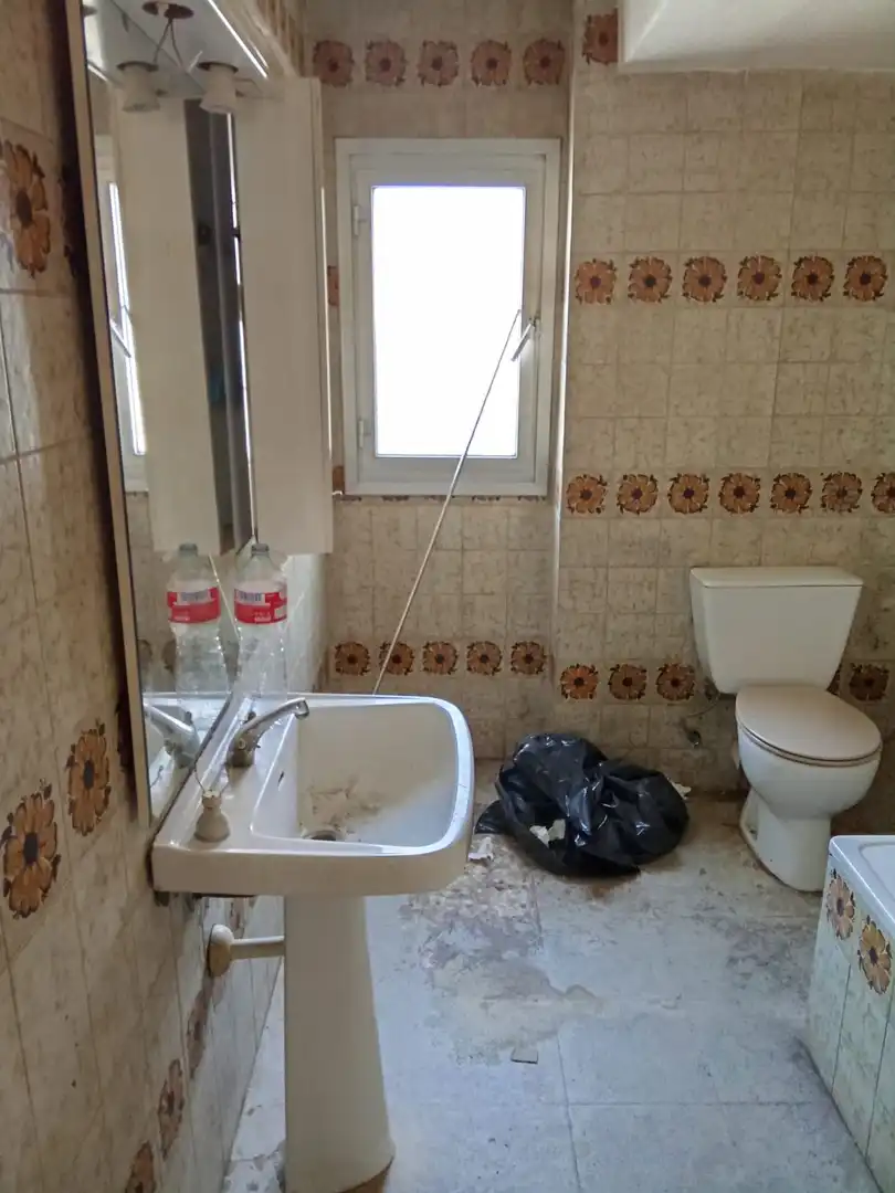 Baño de Piso en venta en Valdepeñas con Calefacción