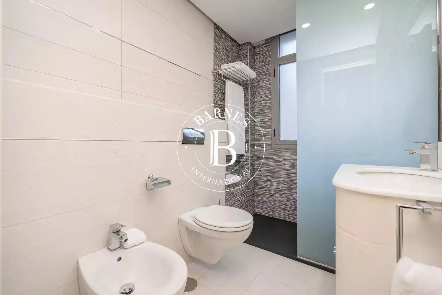 Badezimmer von Wohnung zur Miete in Tetuán