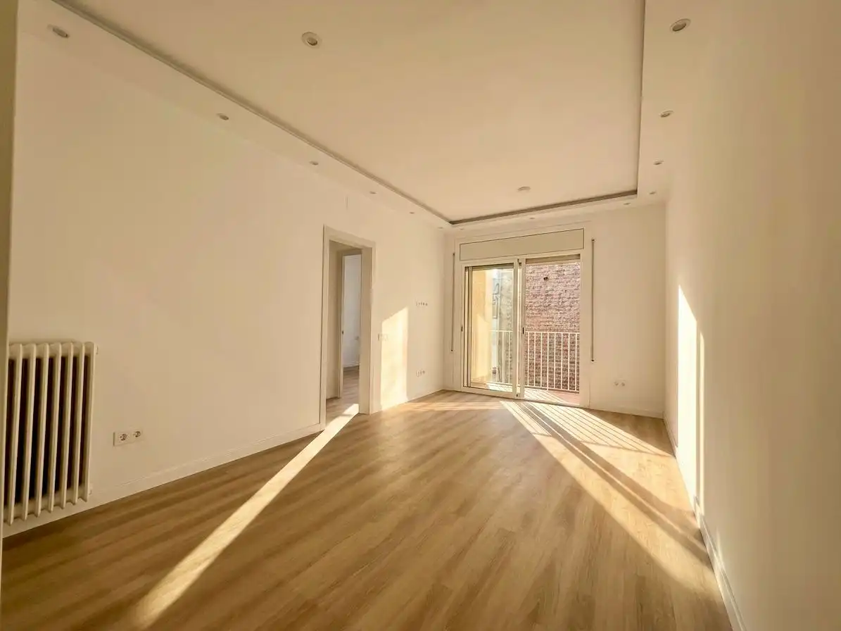Piso en venta en Carrer de Sardenya, Fort Pienc