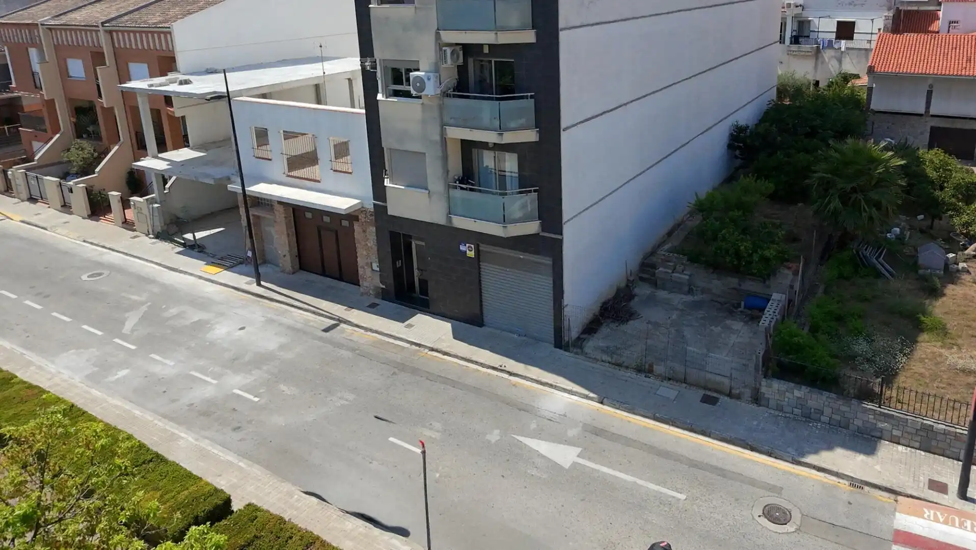 Vista exterior de Local en venda en El Real de Gandia