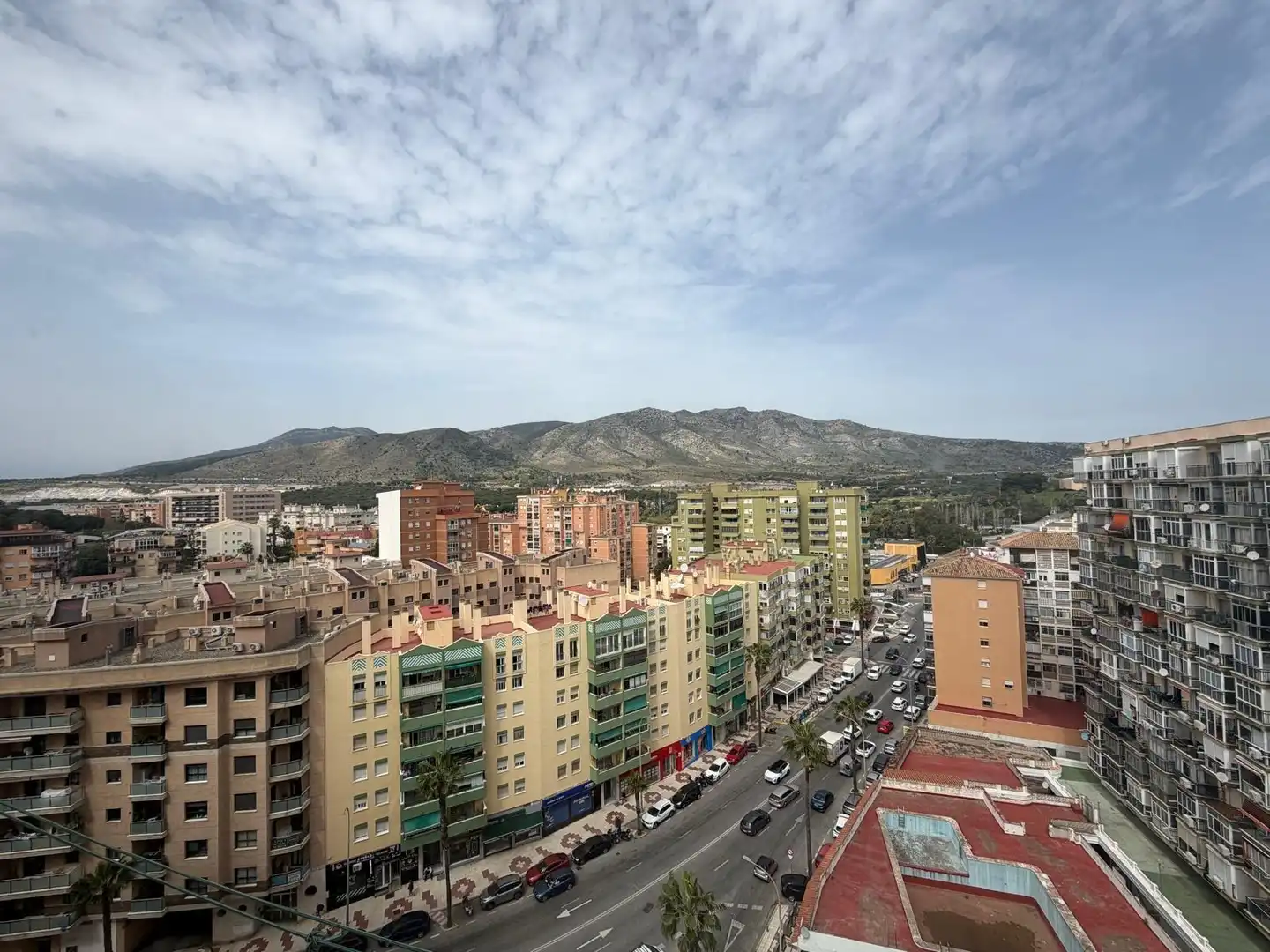 Vista exterior de Estudi en venda en Torremolinos amb Terrassa