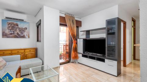 Foto 2 de Apartamento en venta en Antonio Machado, Torrevieja