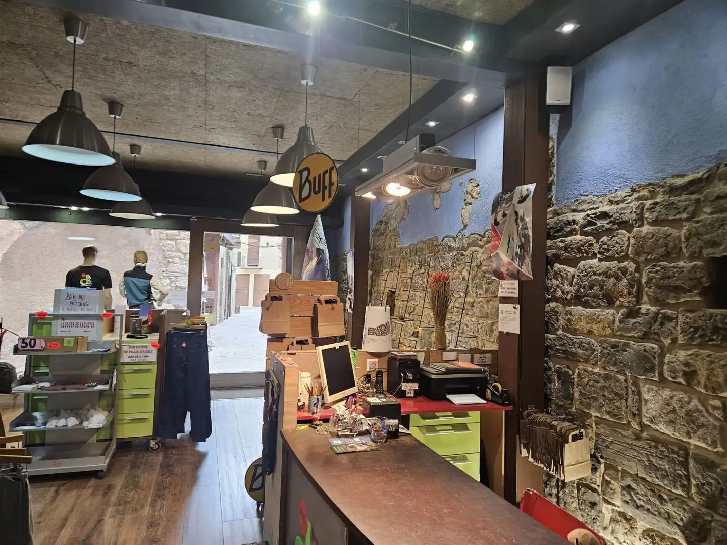 Commercial properties for sale in Sant Llorenç de Morunys