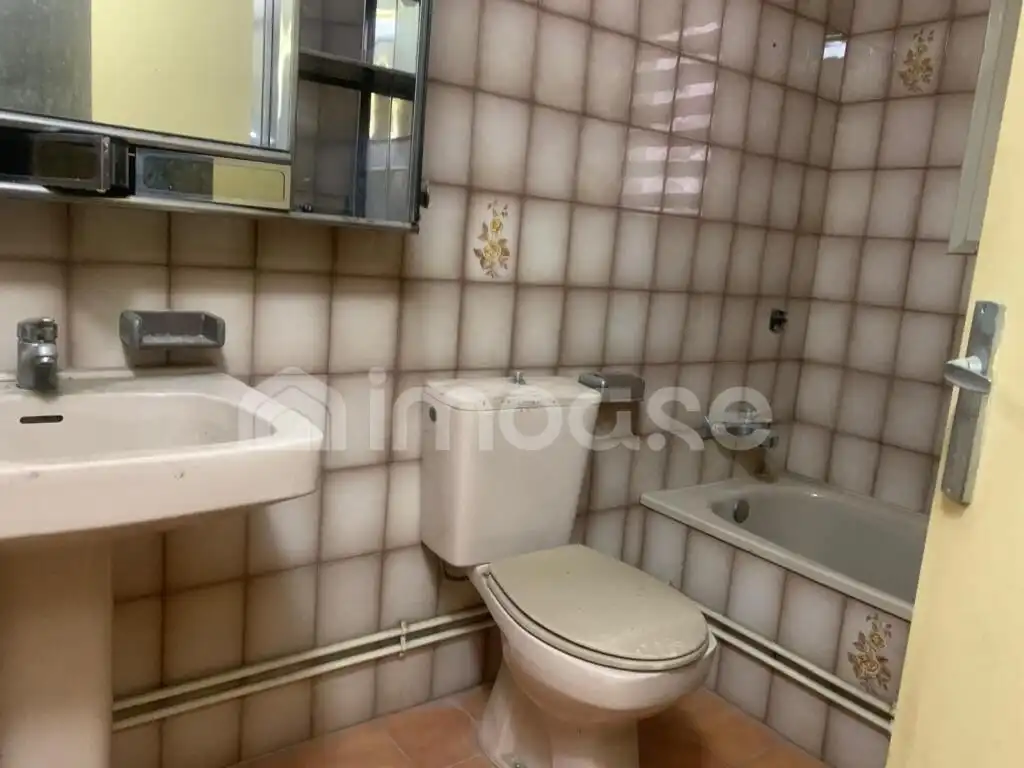 Bathroom of Houses for sale in Sallent