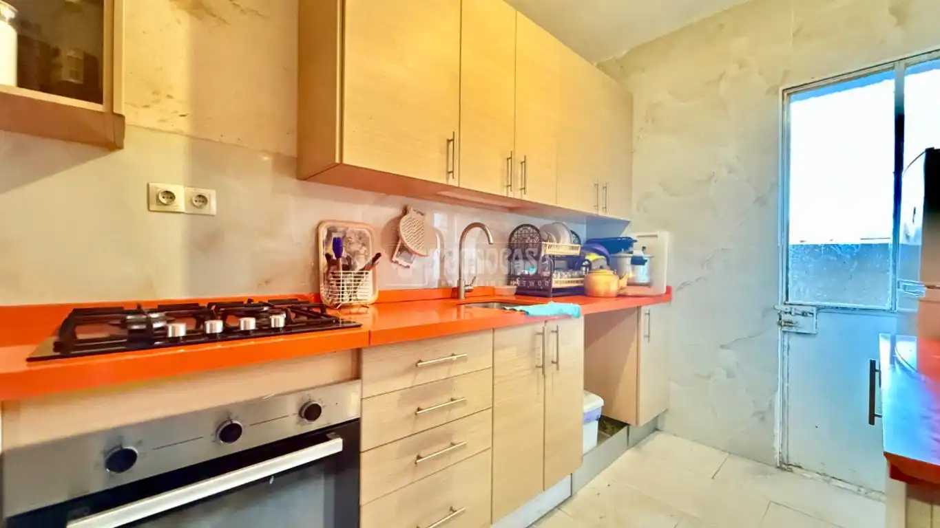 Cocina de Piso en venta en Fuensalida con Aire acondicionado, Calefacción y Terraza