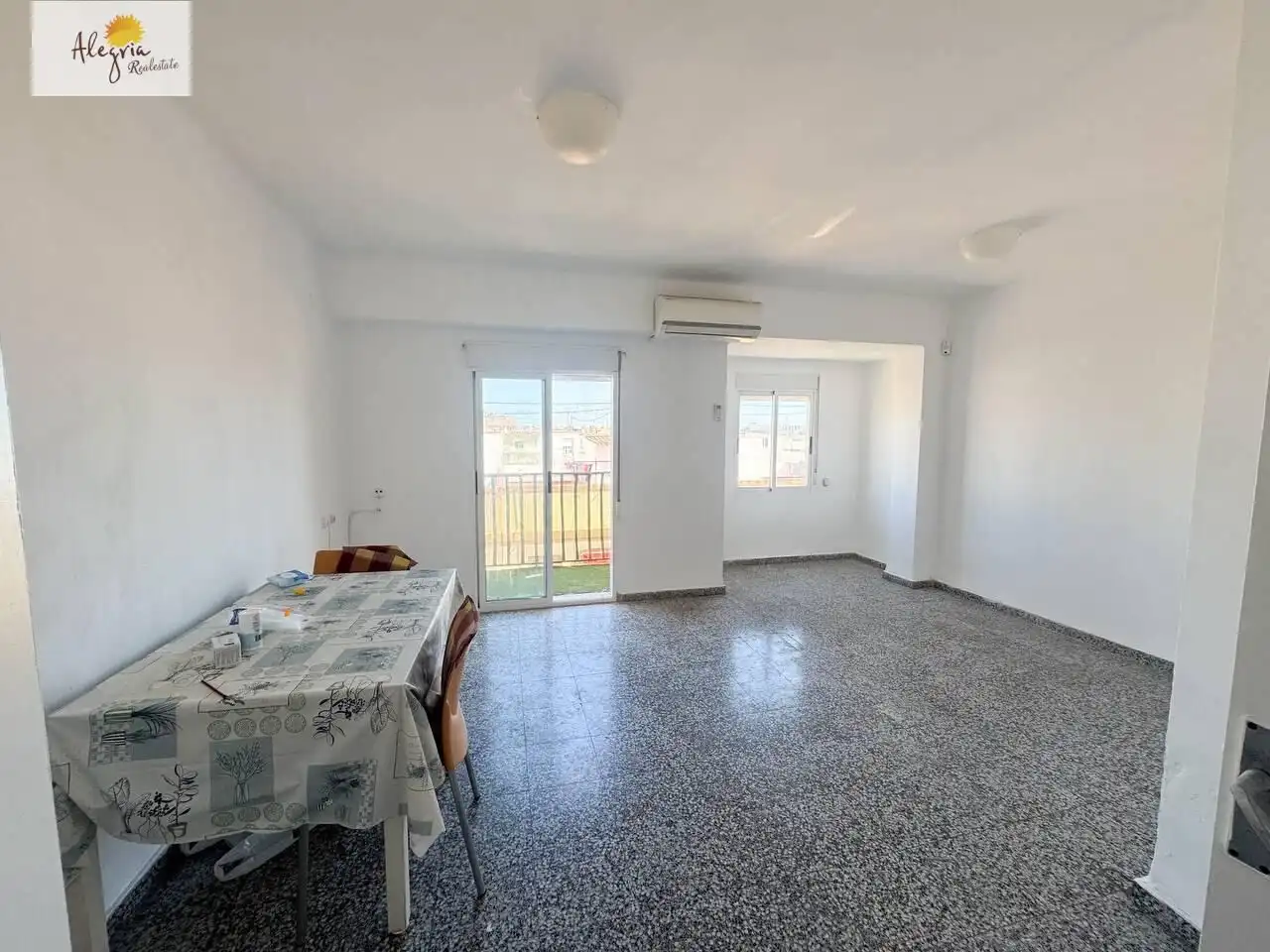 Apartment with terrace for sale in SIND MIGUEL HERNANDEZ P, imagen 3