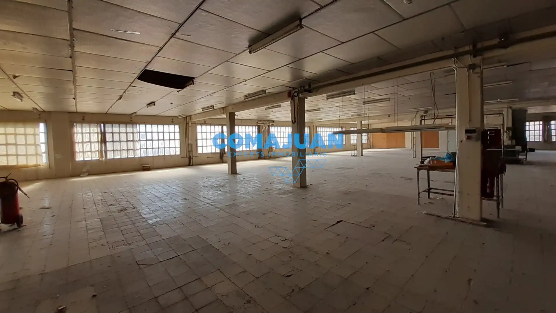Nave industrial de alquiler en Cerdanyola Nord