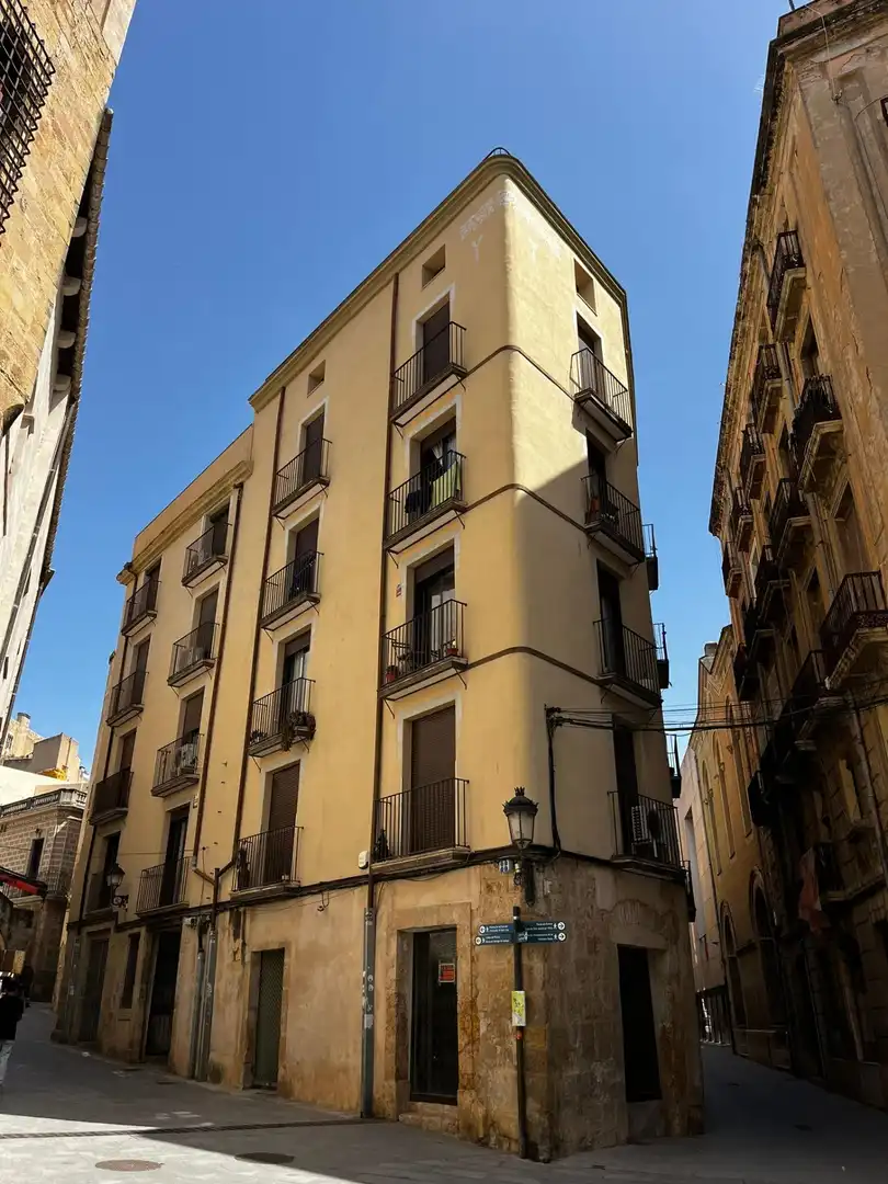 Vista exterior de Pis en venda en Tortosa amb Aire condicionat, Moblat i Balcó