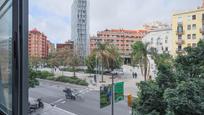 Exterior view of Duplex for sale in  Barcelona Capital  with Air Conditioner and Heating
