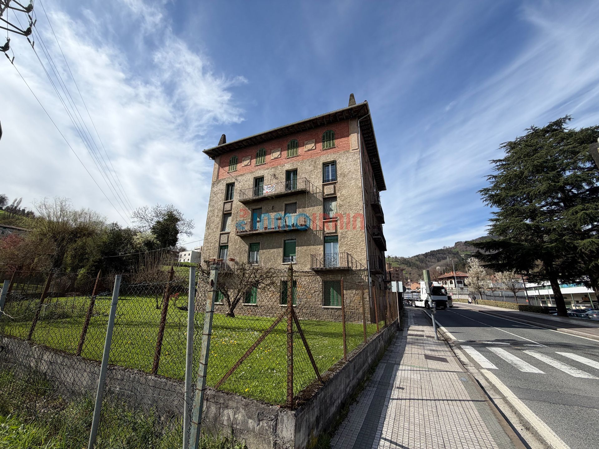 Wohnung zum Verkauf in Senpere Kalea