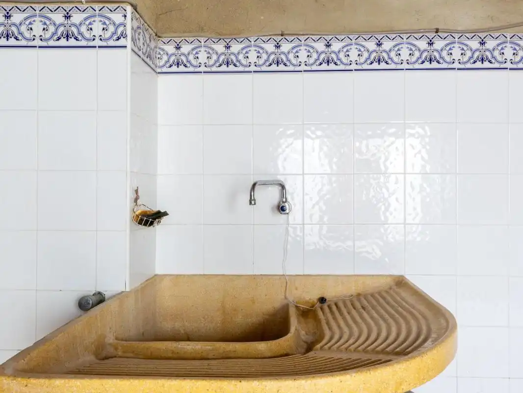 Bathroom of Houses for sale in La Granja de la Costera  with Heating, Terrace and Balcony
